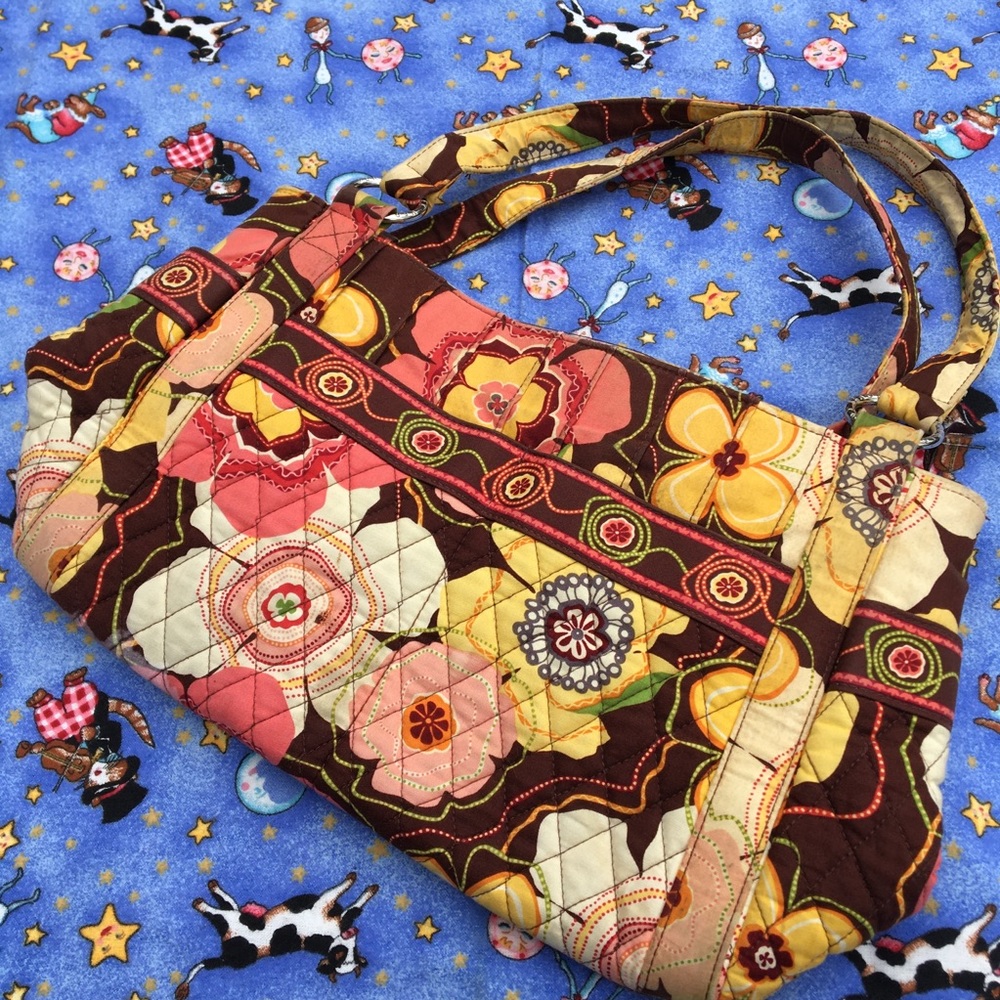 vera bradley buttercup handbag (med/large size)